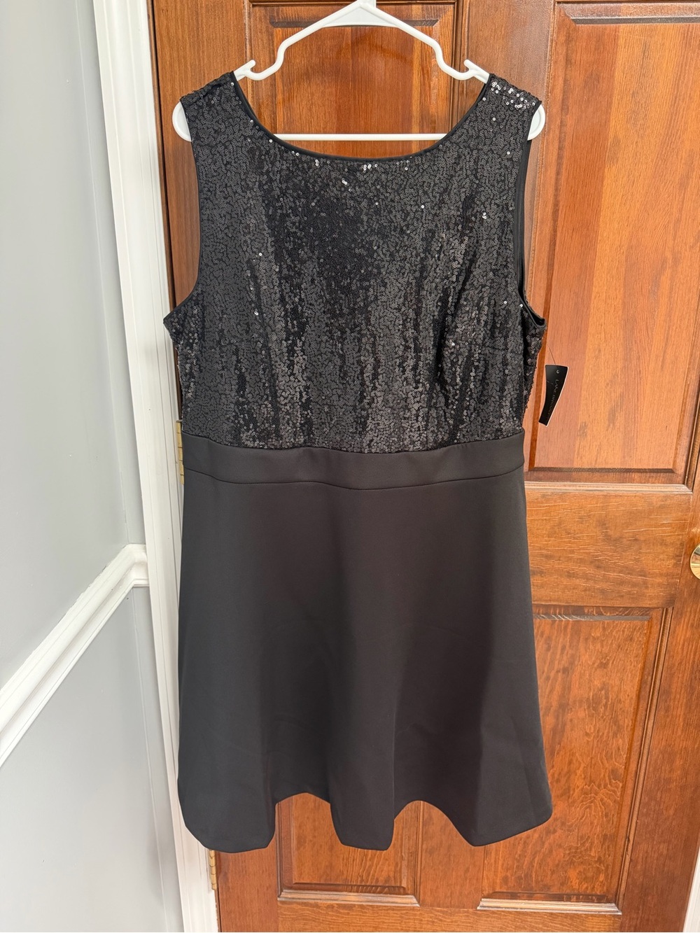 Elegant Black Sequin Midi Dress - Women's Sleeveless Cocktail Dress
